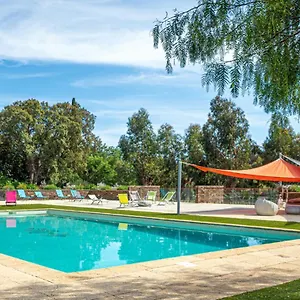  Apartment La Romeo, Piscine Et